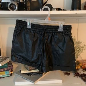 Paperbag shorts